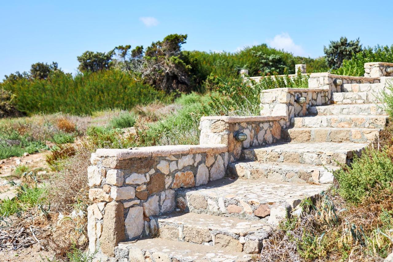 Nerida Beachfront Villas Plimmiri ภายนอก รูปภาพ