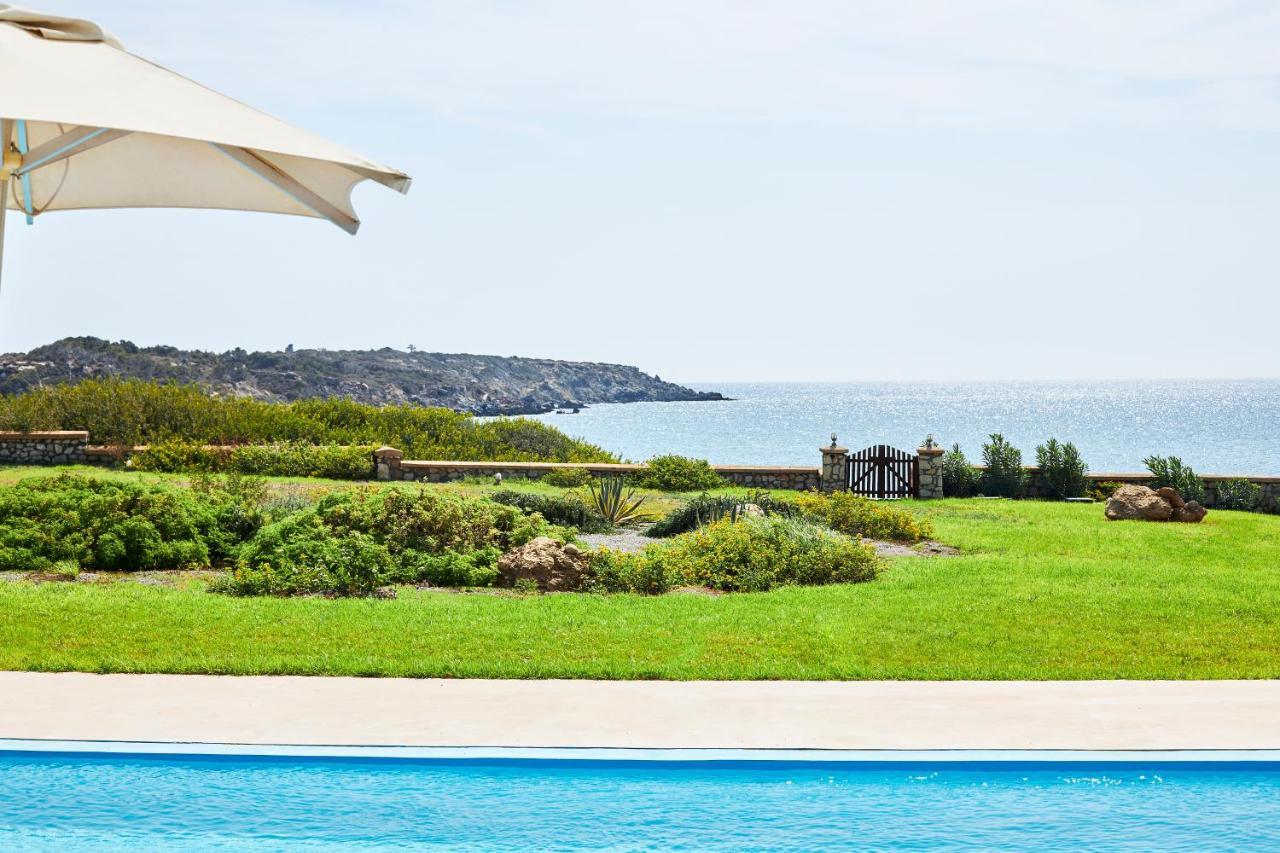 Nerida Beachfront Villas Plimmiri ภายนอก รูปภาพ