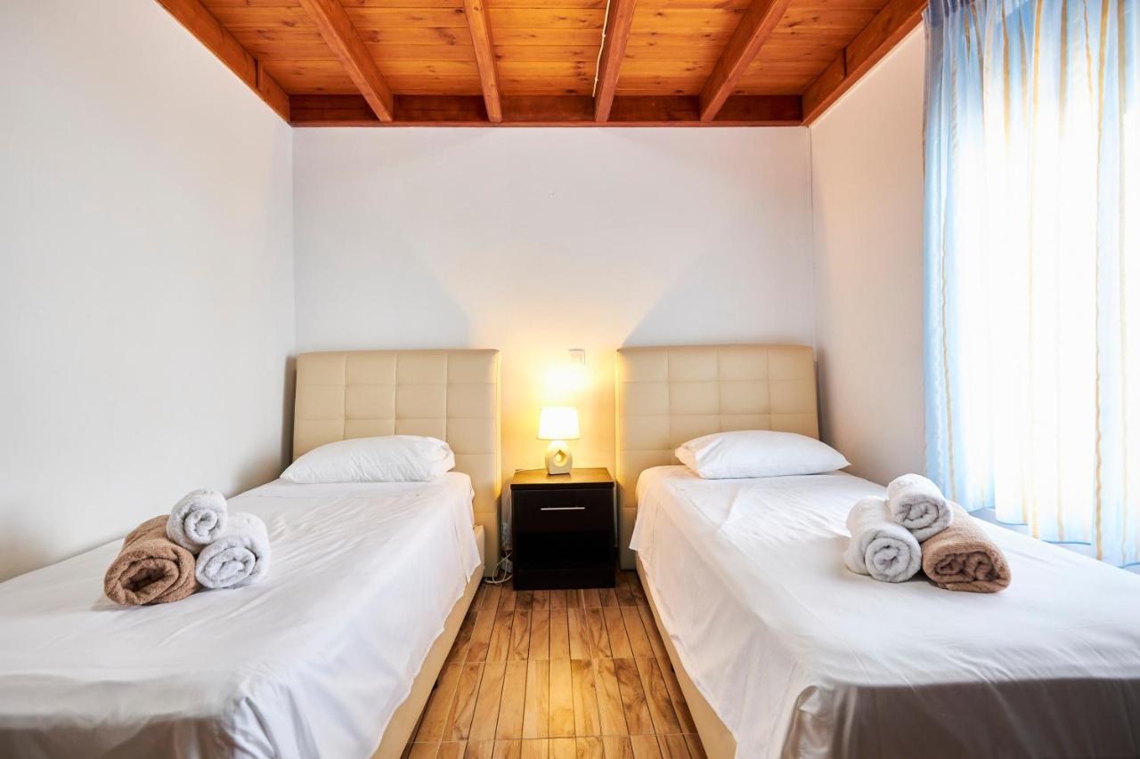 Nerida Beachfront Villas Plimmiri ภายนอก รูปภาพ