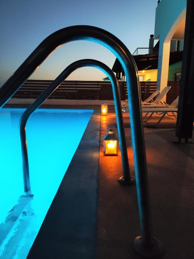 Nerida Beachfront Villas Plimmiri ภายนอก รูปภาพ